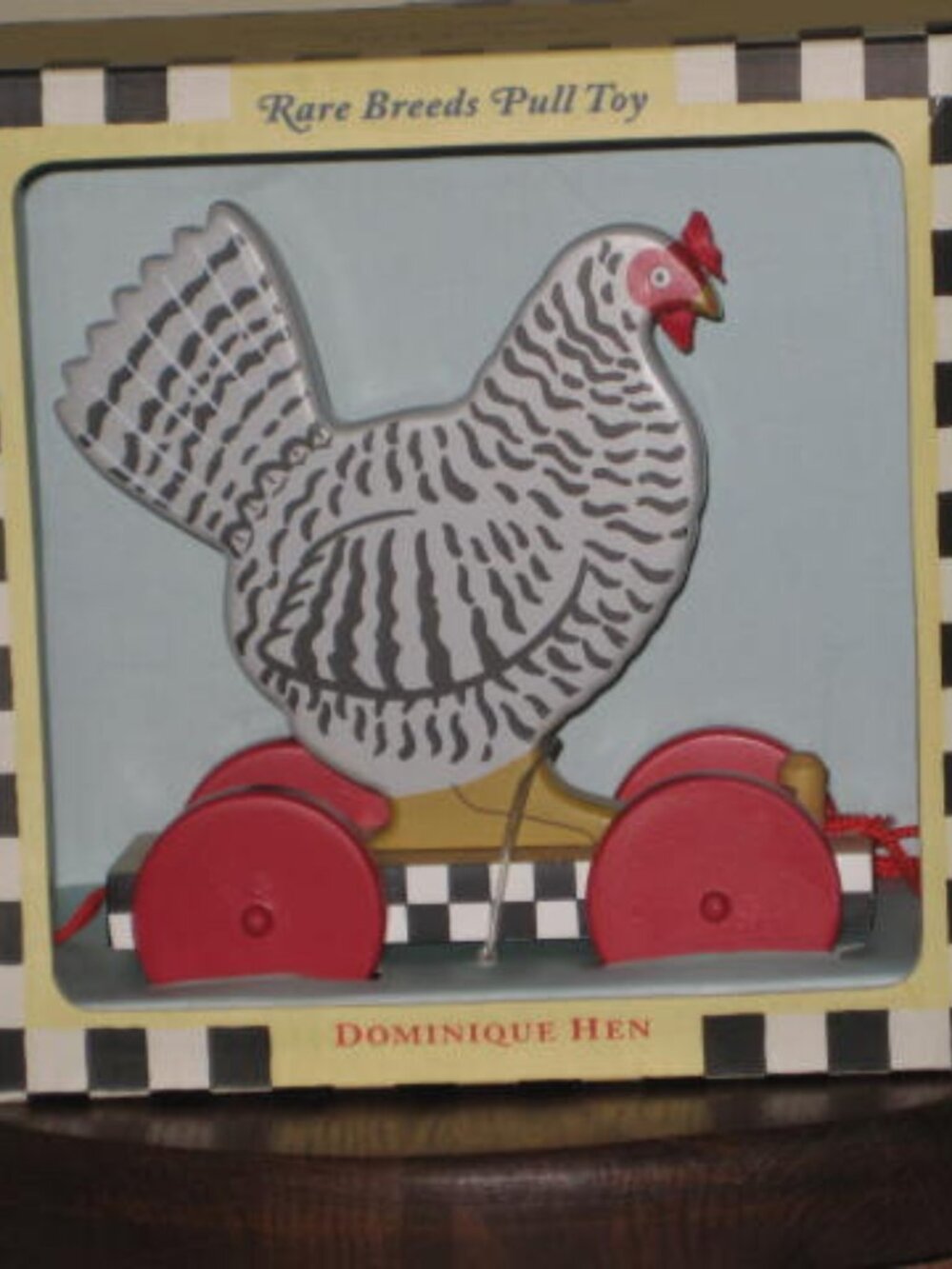 NEW in Box Colonial Williamsburg Pull Toy Dominique Hen 6" Tall Rare Breeds